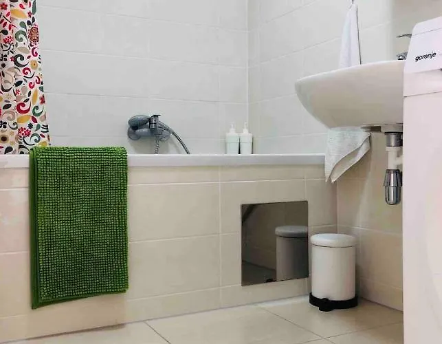Hotel Cozy Danube - 15 Mins To Downtown